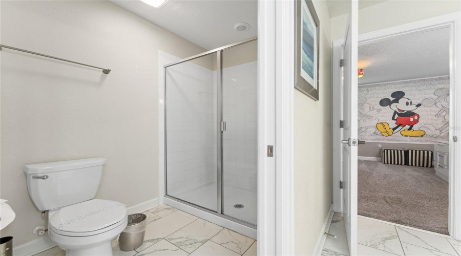 DAVENPORT, Florida 33896, 8 Bedrooms Bedrooms, ,5 BathroomsBathrooms,Residential,For Sale,MAIDSTONE,0,MFRO6325122