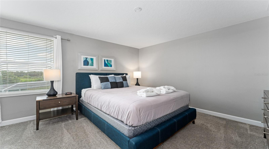 DAVENPORT, Florida 33896, 8 Bedrooms Bedrooms, ,5 BathroomsBathrooms,Residential,For Sale,MAIDSTONE,0,MFRO6325122