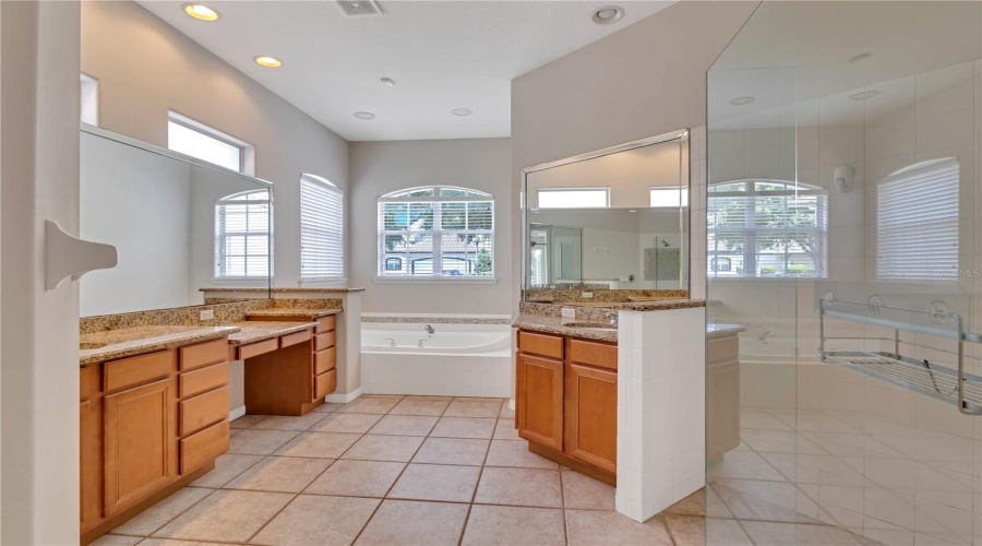 ORLANDO, Florida 32836, 4 Bedrooms Bedrooms, ,3 BathroomsBathrooms,Residential,For Sale,SAINT MARINO,0,MFRO6332058