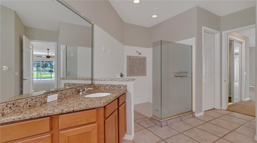 ORLANDO, Florida 32836, 4 Bedrooms Bedrooms, ,3 BathroomsBathrooms,Residential,For Sale,SAINT MARINO,0,MFRO6332058