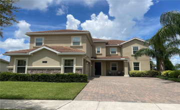DAVENPORT, Florida 33896, 5 Bedrooms Bedrooms, ,3 BathroomsBathrooms,Residential,For Sale,TRAPPERS TRAIL,0,MFRS5129827