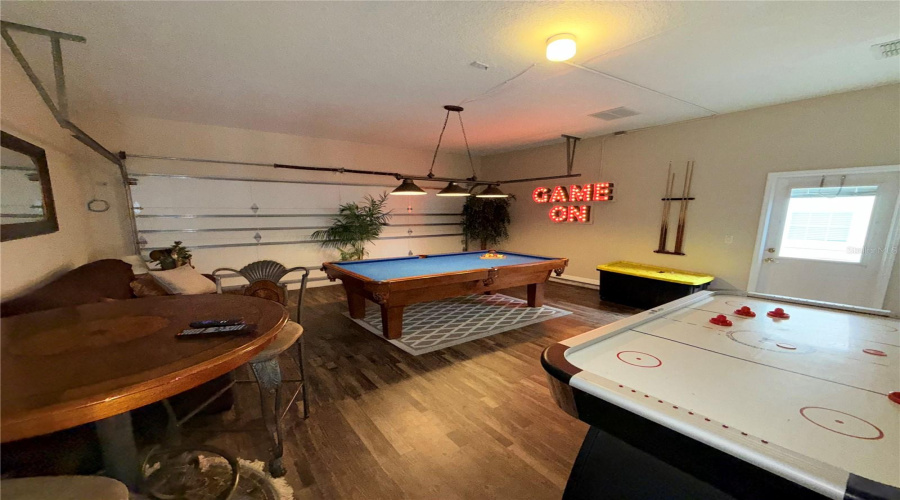KISSIMMEE, Florida 34747, 6 Bedrooms Bedrooms, ,3 BathroomsBathrooms,Residential,For Sale,ACADIA ESTATES,0,MFRS5131768