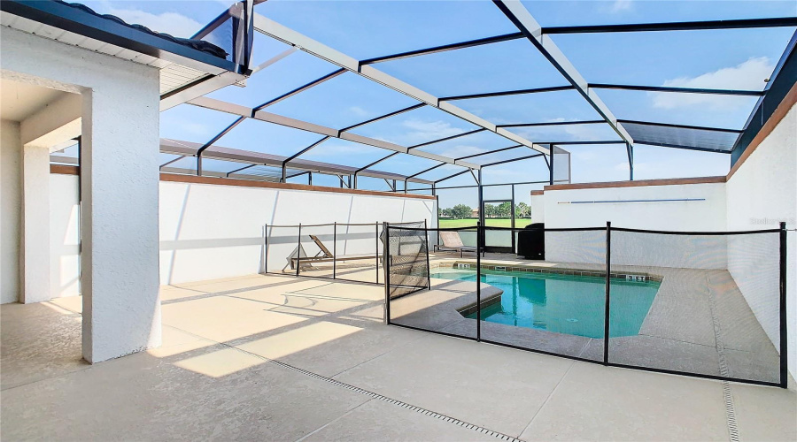 DAVENPORT, Florida 33896, 4 Bedrooms Bedrooms, ,3 BathroomsBathrooms,Residential,For Sale,STINGER,0,MFRS5109001