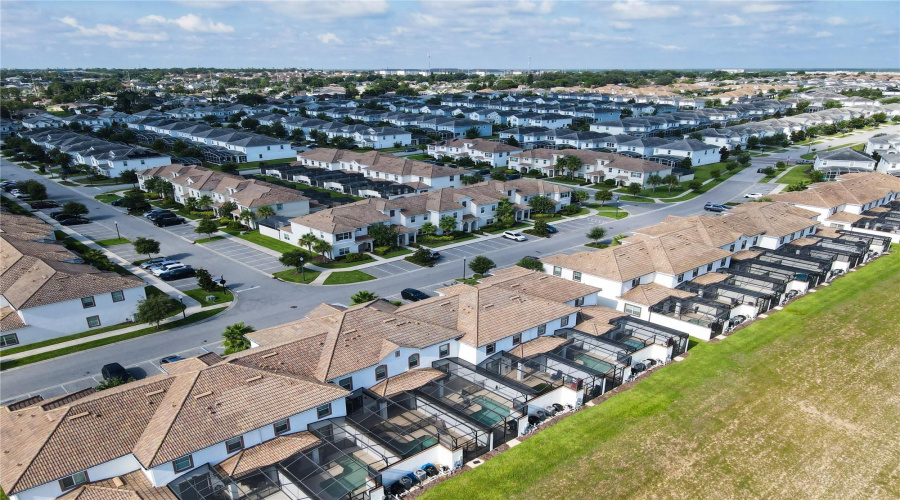 DAVENPORT, Florida 33896, 4 Bedrooms Bedrooms, ,3 BathroomsBathrooms,Residential,For Sale,STINGER,0,MFRS5109001