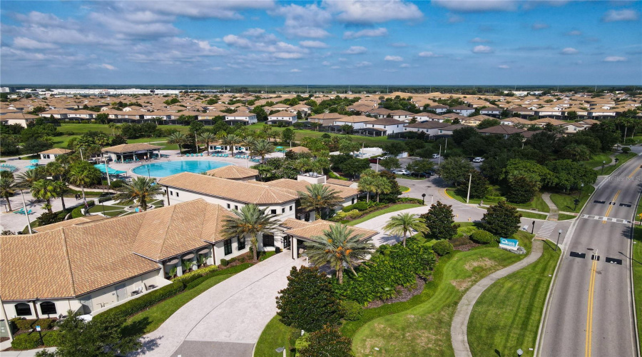 DAVENPORT, Florida 33896, 4 Bedrooms Bedrooms, ,3 BathroomsBathrooms,Residential,For Sale,STINGER,0,MFRS5109001