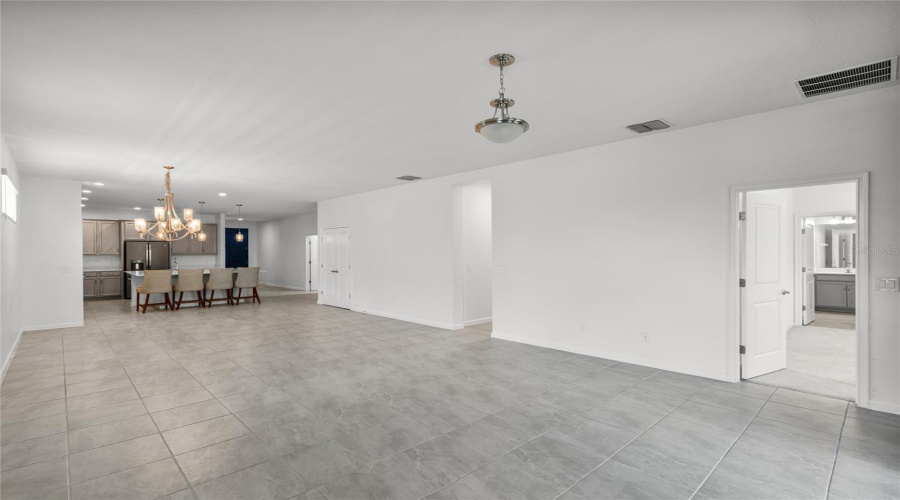 DAVENPORT, Florida 33837, 4 Bedrooms Bedrooms, ,3 BathroomsBathrooms,Residential,For Sale,HENDON,0,MFRS5131912