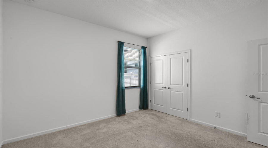 DAVENPORT, Florida 33837, 4 Bedrooms Bedrooms, ,3 BathroomsBathrooms,Residential,For Sale,HENDON,0,MFRS5131912