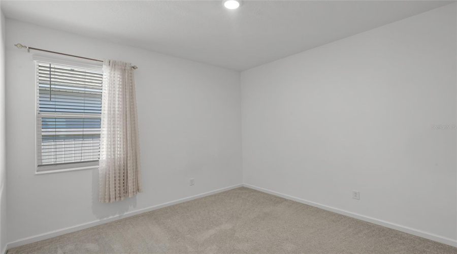 DAVENPORT, Florida 33837, 4 Bedrooms Bedrooms, ,3 BathroomsBathrooms,Residential,For Sale,HENDON,0,MFRS5131912