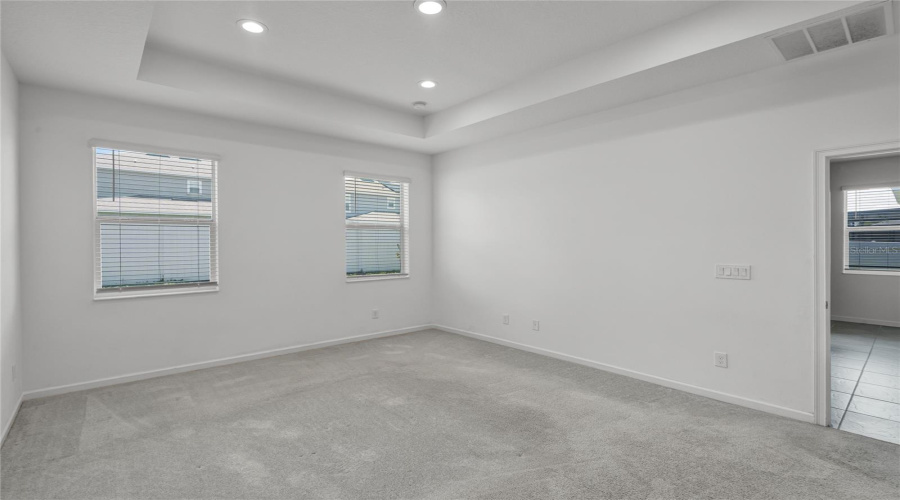 DAVENPORT, Florida 33837, 4 Bedrooms Bedrooms, ,3 BathroomsBathrooms,Residential,For Sale,HENDON,0,MFRS5131912