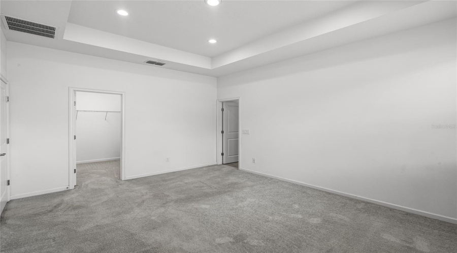 DAVENPORT, Florida 33837, 4 Bedrooms Bedrooms, ,3 BathroomsBathrooms,Residential,For Sale,HENDON,0,MFRS5131912