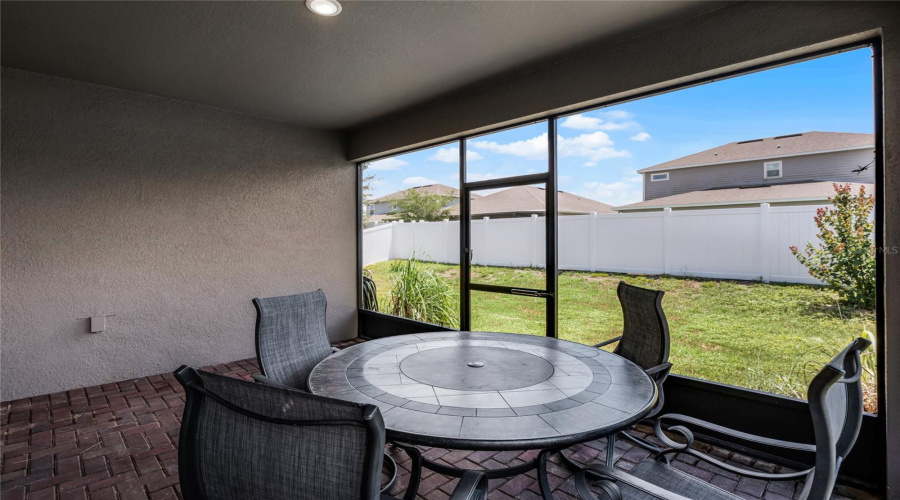 DAVENPORT, Florida 33837, 4 Bedrooms Bedrooms, ,3 BathroomsBathrooms,Residential,For Sale,HENDON,0,MFRS5131912