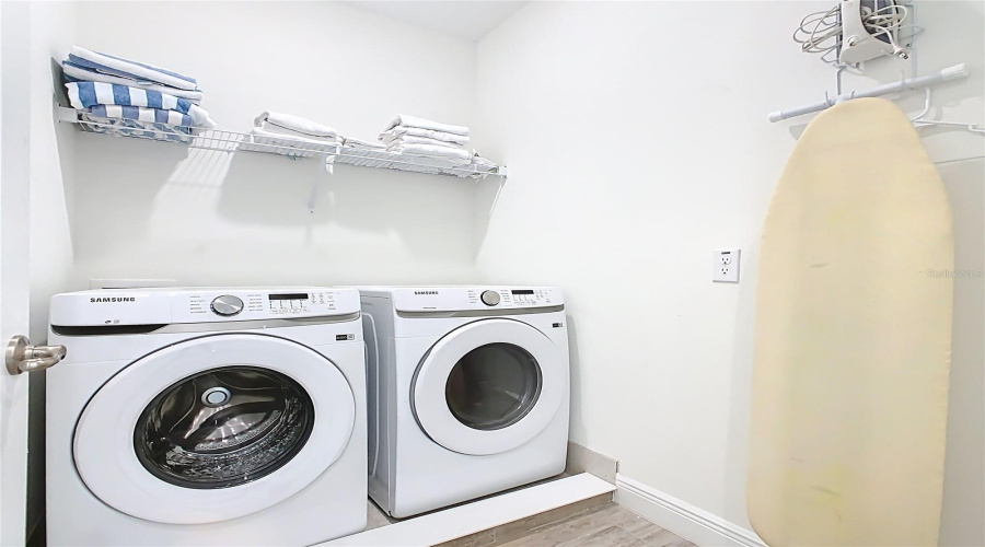 KISSIMMEE, Florida 34747, 3 Bedrooms Bedrooms, ,3 BathroomsBathrooms,Residential,For Sale,SURF,0,MFRS5131755