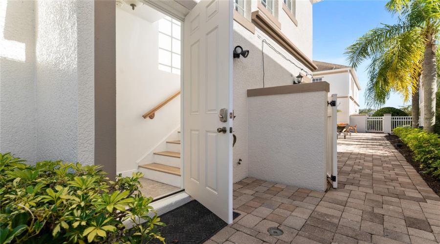 REUNION, Florida 34747, 5 Bedrooms Bedrooms, ,4 BathroomsBathrooms,Residential,For Sale,COROLLA,0,MFRO6331425