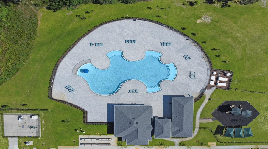 DAVENPORT, Florida 33837, 5 Bedrooms Bedrooms, ,3 BathroomsBathrooms,Residential,For Sale,WATERFALL,0,MFRO6332240