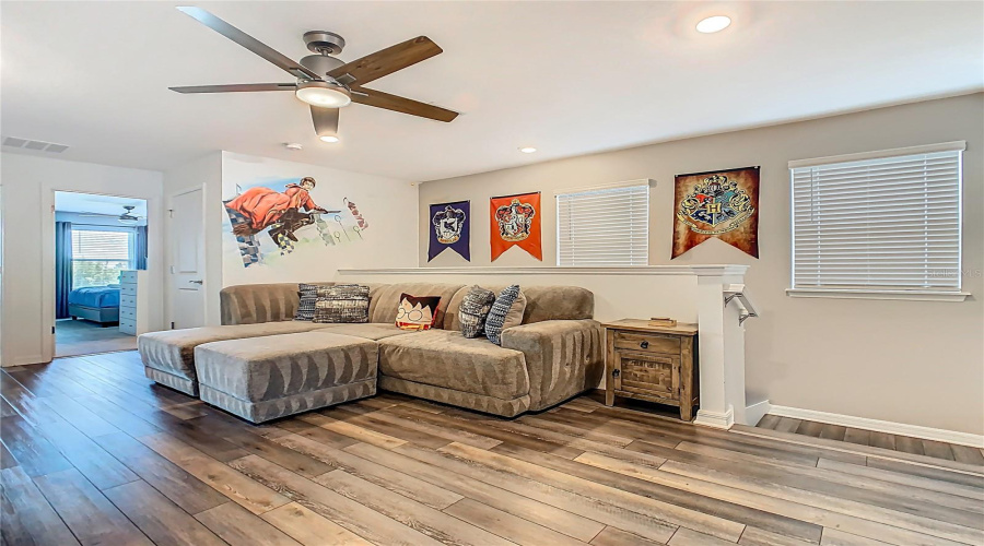 DAVENPORT, Florida 33897, 5 Bedrooms Bedrooms, ,4 BathroomsBathrooms,Residential,For Sale,PARADISE,0,MFRO6332092