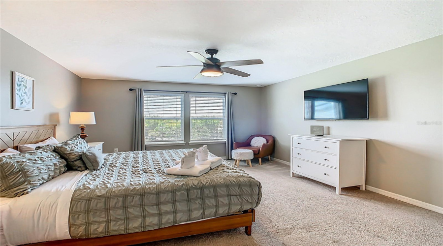 DAVENPORT, Florida 33897, 5 Bedrooms Bedrooms, ,4 BathroomsBathrooms,Residential,For Sale,PARADISE,0,MFRO6332092