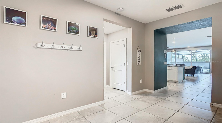 DAVENPORT, Florida 33897, 5 Bedrooms Bedrooms, ,4 BathroomsBathrooms,Residential,For Sale,PARADISE,0,MFRO6332092