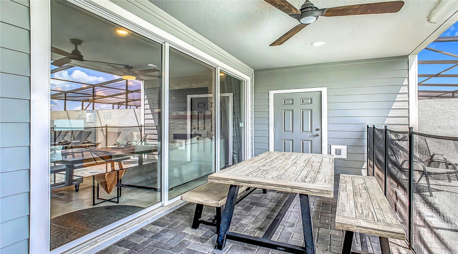 DAVENPORT, Florida 33897, 5 Bedrooms Bedrooms, ,4 BathroomsBathrooms,Residential,For Sale,PARADISE,0,MFRO6332092