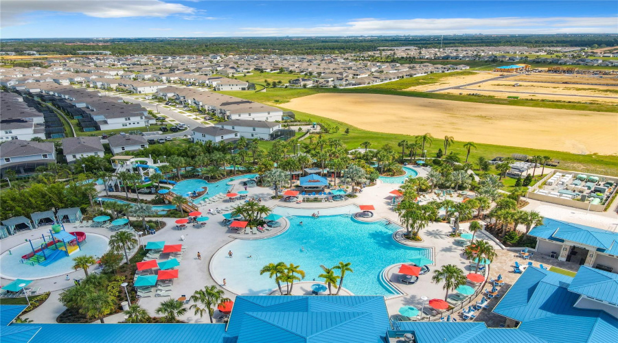 DAVENPORT, Florida 33897, 5 Bedrooms Bedrooms, ,4 BathroomsBathrooms,Residential,For Sale,PARADISE,0,MFRO6332092