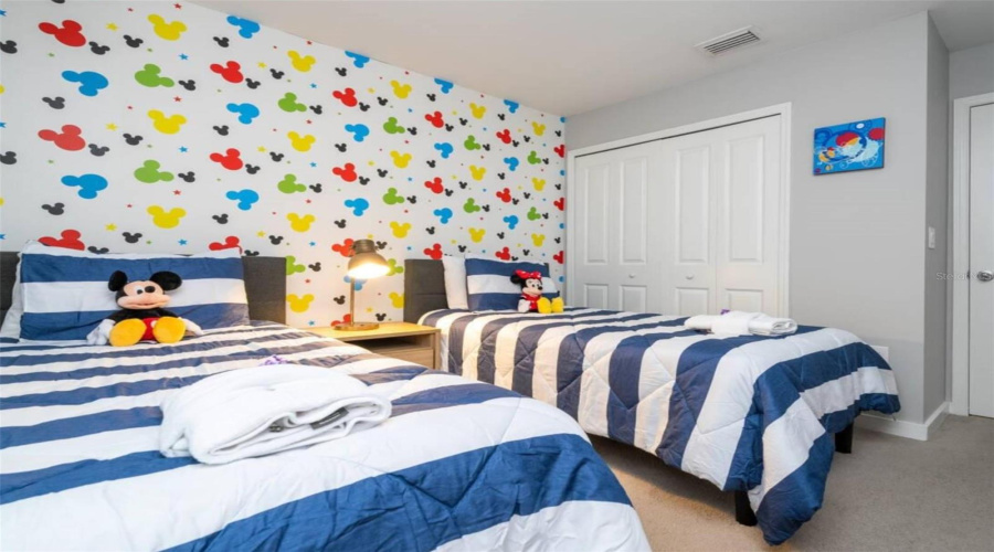 KISSIMMEE, Florida 34746, 4 Bedrooms Bedrooms, ,3 BathroomsBathrooms,Residential,For Sale,LE REVE,0,MFRO6332306