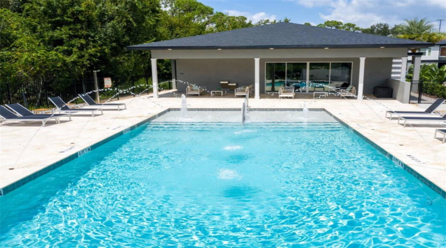 KISSIMMEE, Florida 34746, 4 Bedrooms Bedrooms, ,3 BathroomsBathrooms,Residential,For Sale,LE REVE,0,MFRO6332306