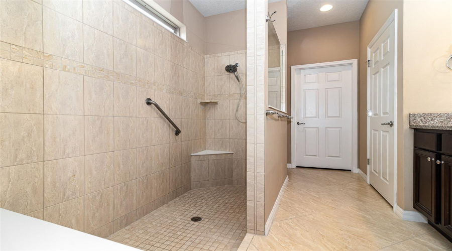 DAVENPORT, Florida 33837, 2 Bedrooms Bedrooms, ,2 BathroomsBathrooms,Residential,For Sale,CORDOBA,0,MFRS5131374