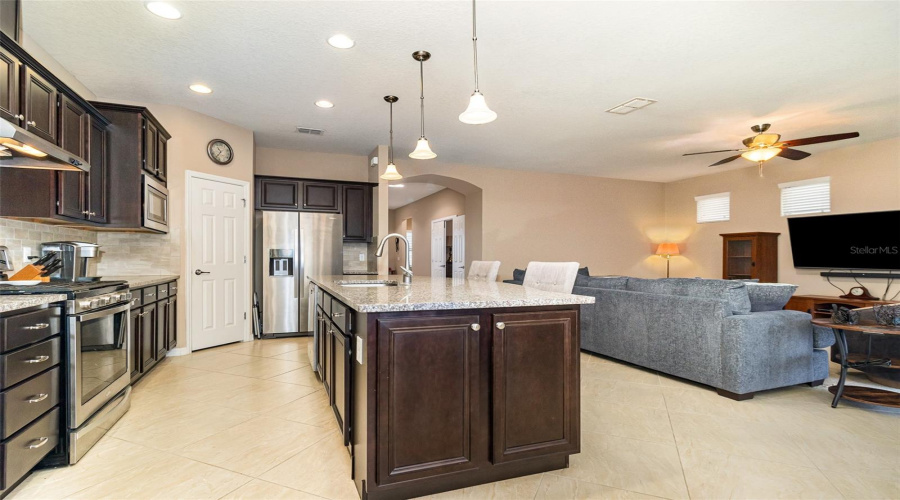 DAVENPORT, Florida 33837, 2 Bedrooms Bedrooms, ,2 BathroomsBathrooms,Residential,For Sale,CORDOBA,0,MFRS5131374