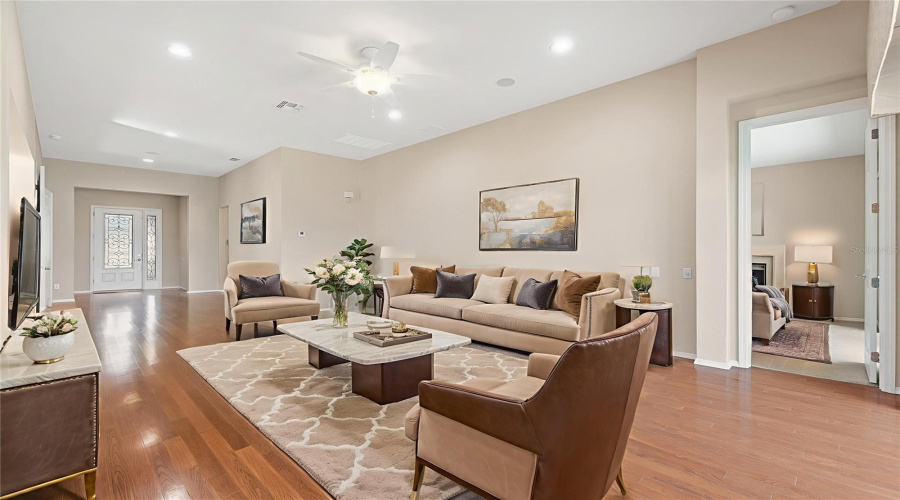 DAVENPORT, Florida 33837, 3 Bedrooms Bedrooms, ,2 BathroomsBathrooms,Residential,For Sale,DEL SOL,0,MFRS5131590