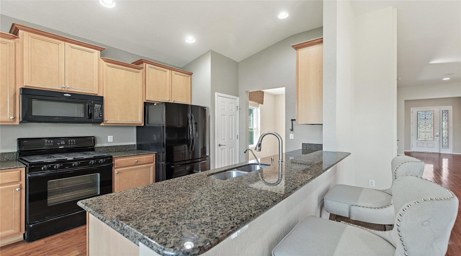 DAVENPORT, Florida 33837, 3 Bedrooms Bedrooms, ,2 BathroomsBathrooms,Residential,For Sale,DEL SOL,0,MFRS5131590