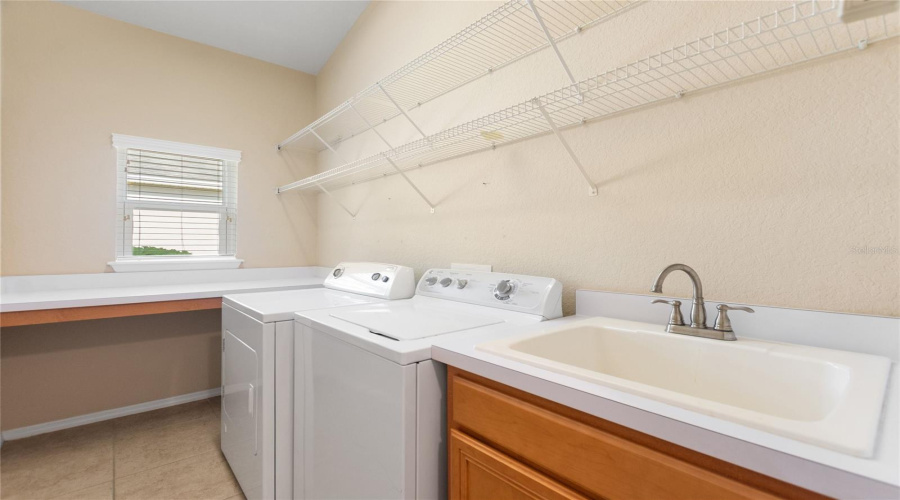 DAVENPORT, Florida 33837, 3 Bedrooms Bedrooms, ,2 BathroomsBathrooms,Residential,For Sale,DEL SOL,0,MFRS5131590