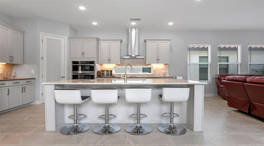 DAVENPORT, Florida 33837, 3 Bedrooms Bedrooms, ,3 BathroomsBathrooms,Residential,For Sale,HAMPTON,0,MFRO6331234