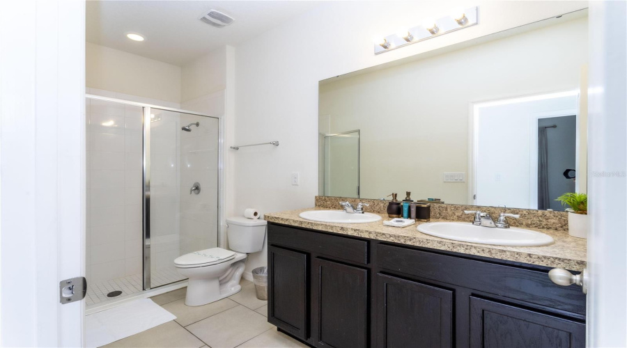 DAVENPORT, Florida 33837, 4 Bedrooms Bedrooms, ,3 BathroomsBathrooms,Residential,For Sale,TERRASONESTA DR,0,MFRO6332260