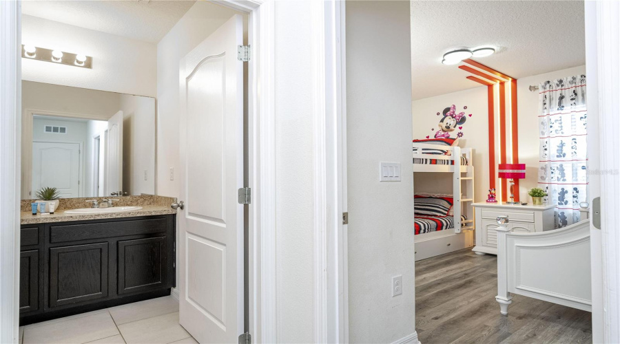 DAVENPORT, Florida 33837, 4 Bedrooms Bedrooms, ,3 BathroomsBathrooms,Residential,For Sale,TERRASONESTA DR,0,MFRO6332260