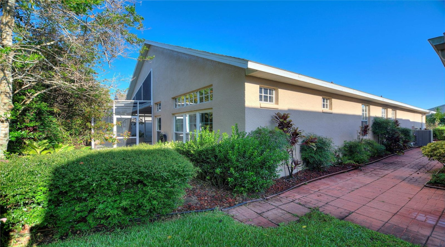DAVENPORT, Florida 33837, 3 Bedrooms Bedrooms, ,2 BathroomsBathrooms,Residential,For Sale,FITZGERALD,0,MFRS5131232