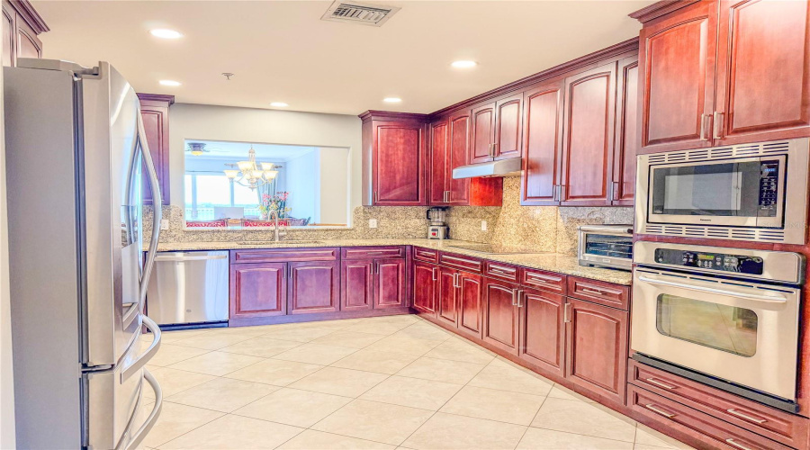 ORLANDO, Florida 32836, 3 Bedrooms Bedrooms, ,3 BathroomsBathrooms,Residential,For Sale,THE ESPLANADE,0,MFRO6331868