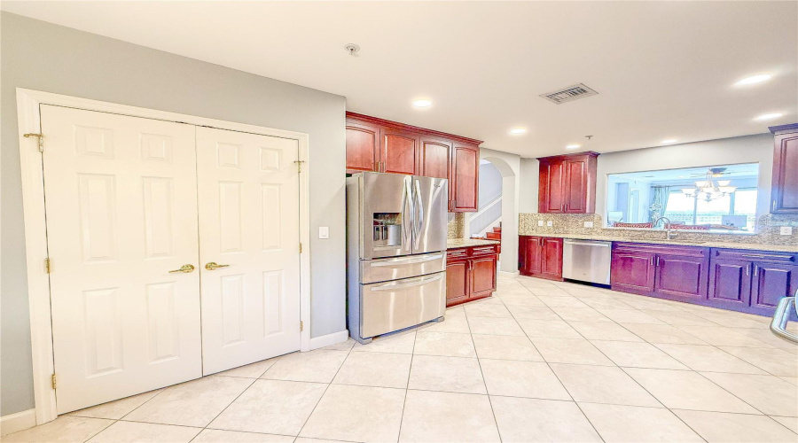 ORLANDO, Florida 32836, 3 Bedrooms Bedrooms, ,3 BathroomsBathrooms,Residential,For Sale,THE ESPLANADE,0,MFRO6331868