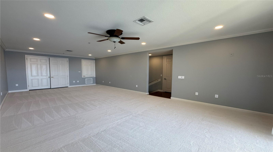 ORLANDO, Florida 32836, 3 Bedrooms Bedrooms, ,3 BathroomsBathrooms,Residential,For Sale,THE ESPLANADE,0,MFRO6331868