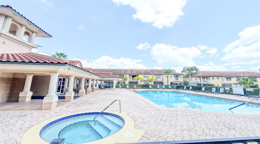 ORLANDO, Florida 32836, 3 Bedrooms Bedrooms, ,3 BathroomsBathrooms,Residential,For Sale,THE ESPLANADE,0,MFRO6331868