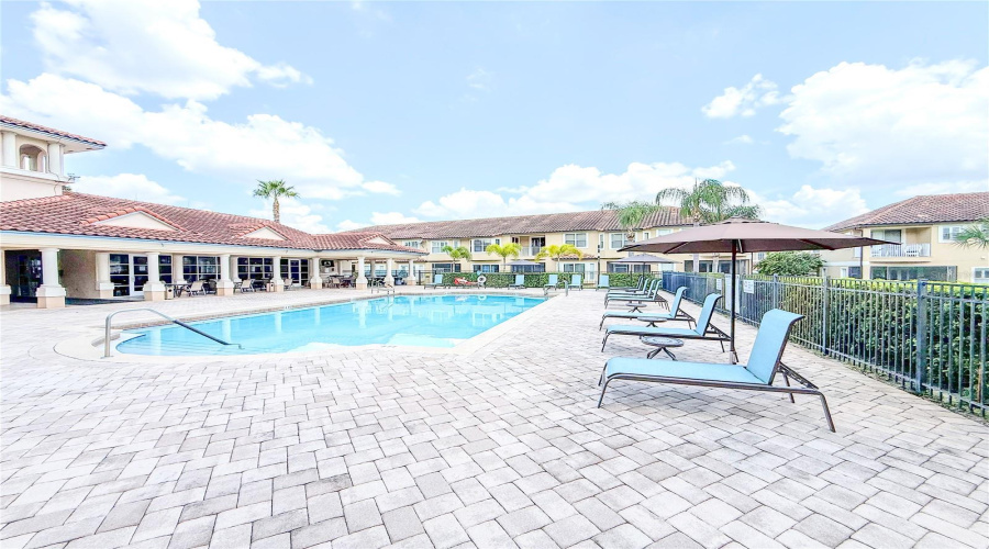ORLANDO, Florida 32836, 3 Bedrooms Bedrooms, ,3 BathroomsBathrooms,Residential,For Sale,THE ESPLANADE,0,MFRO6331868