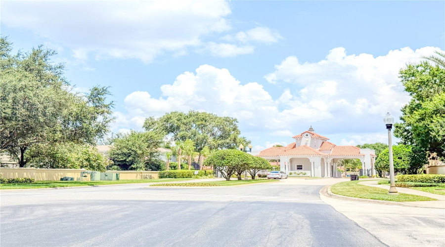 ORLANDO, Florida 32836, 3 Bedrooms Bedrooms, ,3 BathroomsBathrooms,Residential,For Sale,THE ESPLANADE,0,MFRO6331868