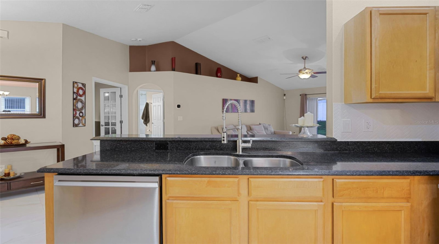 DAVENPORT, Florida 33896, 3 Bedrooms Bedrooms, ,2 BathroomsBathrooms,Residential,For Sale,KNIGHTSBRIDGE,0,MFRS5131974