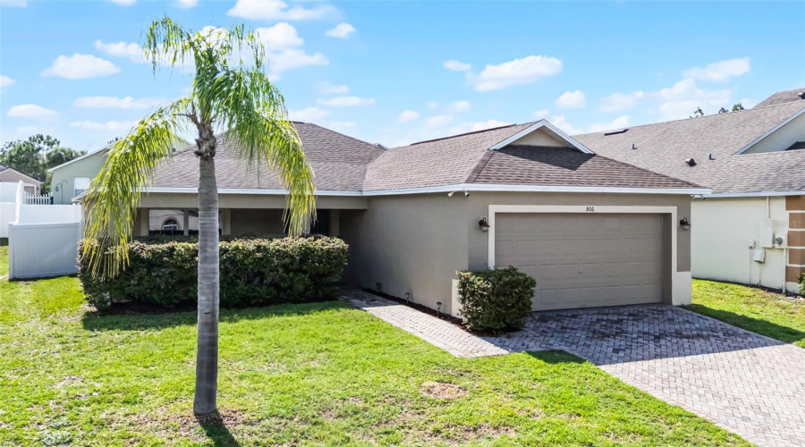 DAVENPORT, Florida 33896, 3 Bedrooms Bedrooms, ,2 BathroomsBathrooms,Residential,For Sale,KNIGHTSBRIDGE,0,MFRS5131974