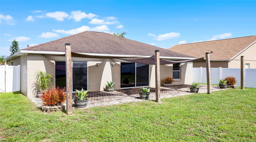 DAVENPORT, Florida 33896, 3 Bedrooms Bedrooms, ,2 BathroomsBathrooms,Residential,For Sale,KNIGHTSBRIDGE,0,MFRS5131974