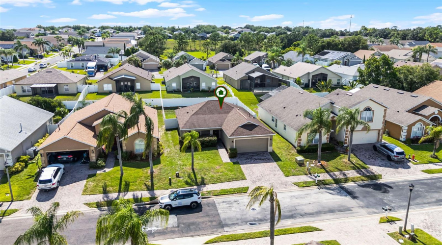 DAVENPORT, Florida 33896, 3 Bedrooms Bedrooms, ,2 BathroomsBathrooms,Residential,For Sale,KNIGHTSBRIDGE,0,MFRS5131974