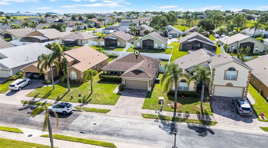 DAVENPORT, Florida 33896, 3 Bedrooms Bedrooms, ,2 BathroomsBathrooms,Residential,For Sale,KNIGHTSBRIDGE,0,MFRS5131974