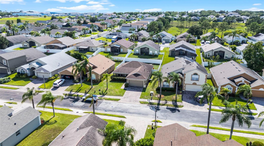DAVENPORT, Florida 33896, 3 Bedrooms Bedrooms, ,2 BathroomsBathrooms,Residential,For Sale,KNIGHTSBRIDGE,0,MFRS5131974