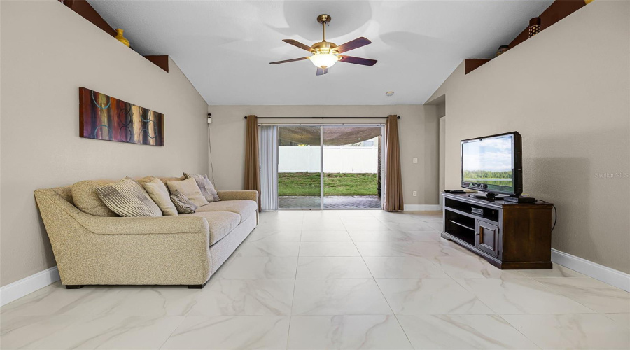 DAVENPORT, Florida 33896, 3 Bedrooms Bedrooms, ,2 BathroomsBathrooms,Residential,For Sale,KNIGHTSBRIDGE,0,MFRS5131974