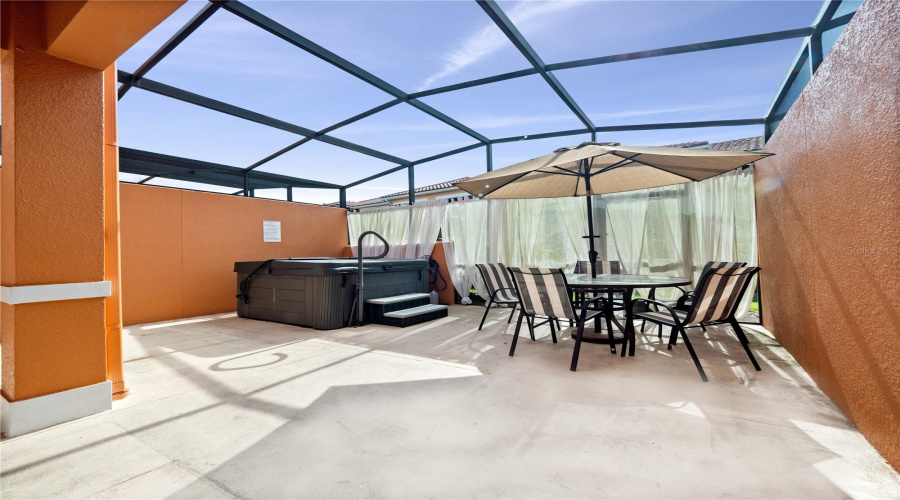 Relax in the Private Screened Porch and Lanai