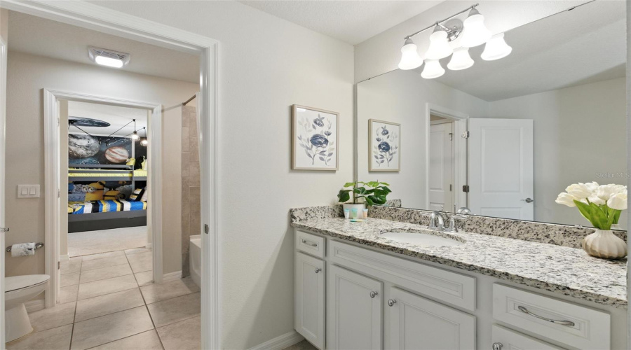 DAVENPORT, Florida 33897, 8 Bedrooms Bedrooms, ,6 BathroomsBathrooms,Residential,For Sale,LANA,0,MFRO6332195