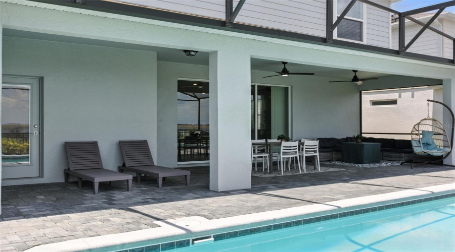DAVENPORT, Florida 33897, 8 Bedrooms Bedrooms, ,6 BathroomsBathrooms,Residential,For Sale,LANA,0,MFRO6332195